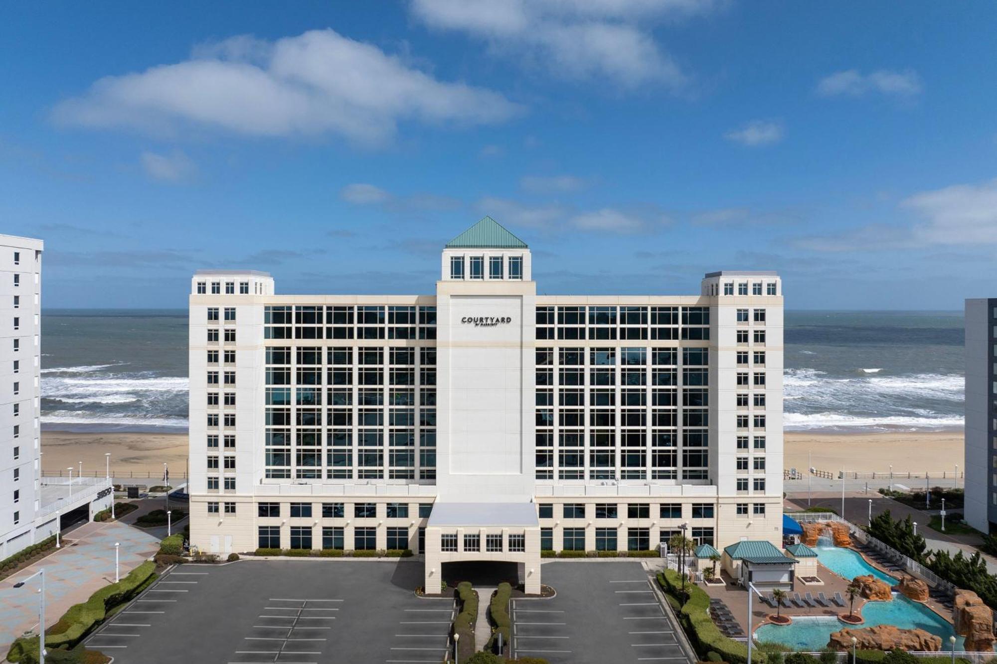 Hotel Courtyard Oceanfront / North 37th Street Virginia Beach